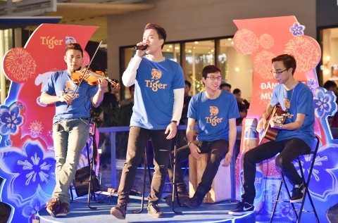 Nghệ thuật đường phố cách tân sáng tạo lôi cuốn giới trẻ Hà thành