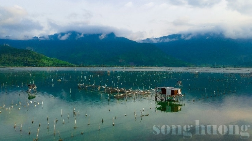 Những khoảnh khắc đẹp 10-23