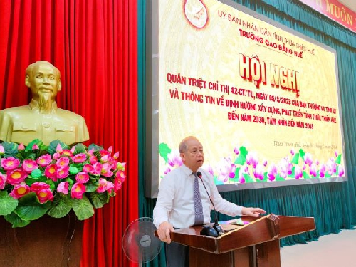 Trường Cao đẳng Huế tổ chức Hội nghị quán triệt Chỉ thị 42 của Ban Thường vụ Tỉnh ủy
